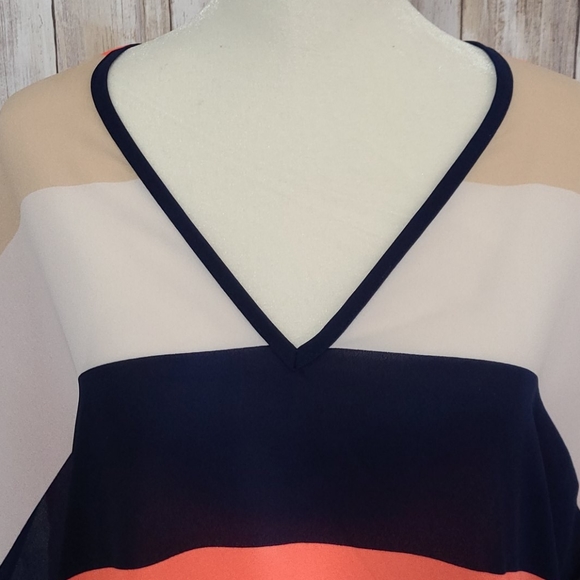 Women's lightweight blouse - Picture 3 of 10